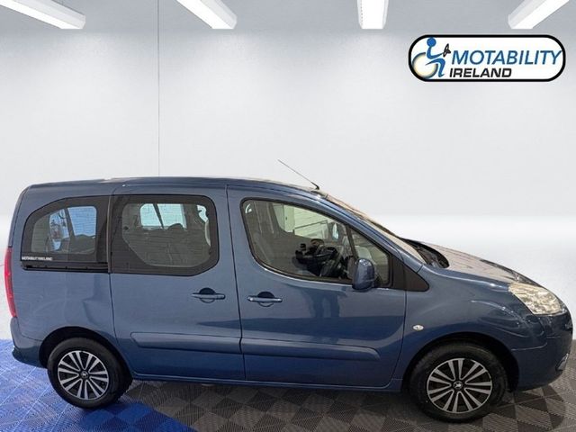 Image for 2014 Peugeot Partner Tepee Wheelchair Accessible