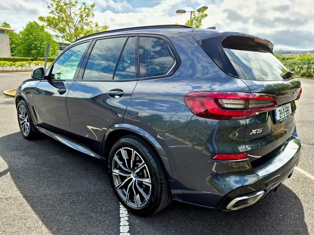 Image for 2021 BMW X5 xDrive45e M Sport