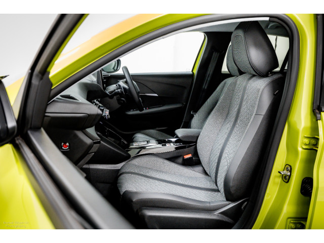 Image for 2024 Peugeot 208 Allure 1.2 MHEV Auto 136HP