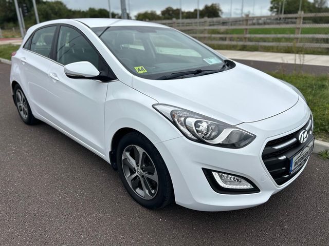 Image for 2015 Hyundai i30 RESERVED COD IMMACULATE CONDITION* Multi-Function Steering Wheel; Bluetooth; Wireless Smartphone Control