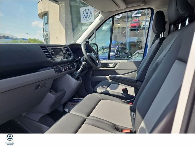 Image for 2024 Volkswagen Crafter CRAFTER MWB 1 OWNER - CAMERA - LEATHERETTE FINISH - HEATED WINSHIELD