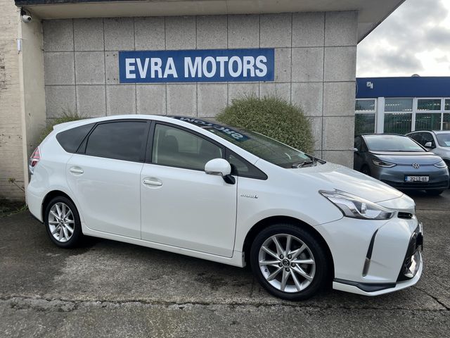 Image for 2015 Toyota Prius Alpha 7 SEATER AUTOMATIC HYBRID 1.8 PETROL //LOW MILES//PANORAMIC GLASS ROOF//KEYLESS ENTRY//REVERSE CAMERA// 