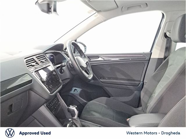 Image for 2024 Volkswagen Tiguan 1.4 TSI PHEV 245HP Elegance DSG