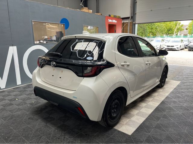 Image for 2020 Toyota Yaris 2020 TOYOTA YARIS X 1.0 AUTOMATIC / REVERSE CAMERA AND MORE