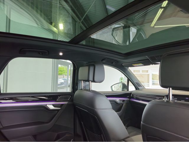 Image for 2023 Volkswagen Touareg *BLACK ED*PAN ROOF*286PS*STUNNING COLOUR* 