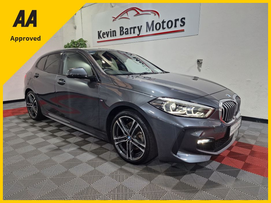 Image for 2021 BMW 1 Series 118D M SPORT AUTOMATIC **TOP SPEC / 18" M SPORT ALLOYS / ACTIVE CRUISE CONTROL / COMFORT ACCESS / ELECTRIC SEATS WITH MEMORY / ELECTRIC BOOTLID / REVERSE CAMERA / WIRELESS PHONE CHARGING**