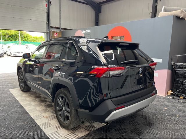 Image for 2023 Toyota Rav4 2023 TOYOTA RAV4 HYBRID ADVENTURE 2.5 AUTOMATIC / CRUISE CONTROL / REVERSE CAMERA / ELECTRIC MEMORY & HEATED SEATS / PADDLE SHIFTERS / PANORAMIC SUNROOF AND MORE