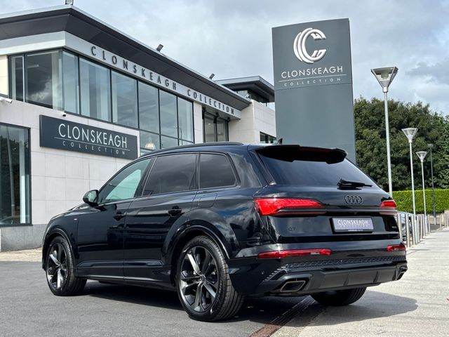 Image for 2026 Audi Q7 TFSI E QUATTRO BLACK EDITION S LINE