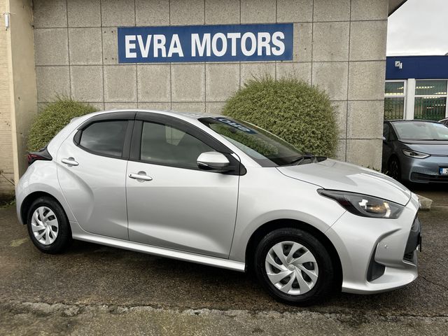 Image for 2020 Toyota Yaris X AUTOMATIC HYBRID 1.5 PETROL //ADAPTIVE CRUISE CONTROL// 