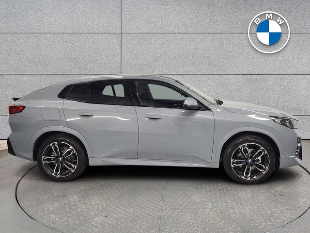 Image for 2025 BMW iX2 eDrive20 M Sport