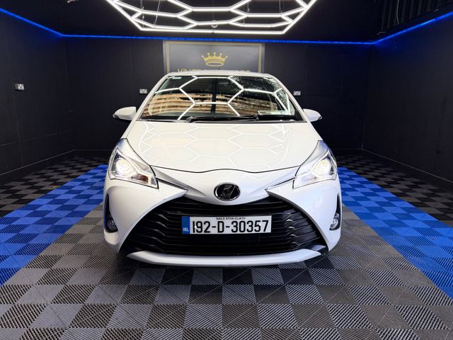 Image for 2019 Toyota Yaris 1.0 VVT-i 5Dr Terra