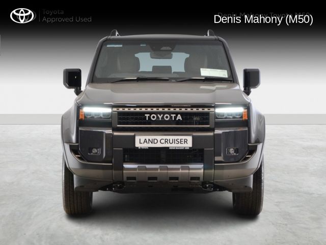 Image for 2026 Toyota Landcruiser Platinum