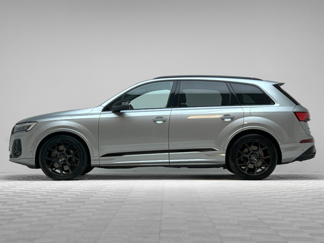 Image for 2024 Audi Q7 55 TFSI E BLACK EDITION QUATTRO