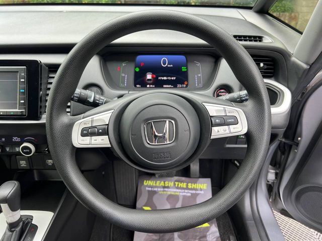 Image for 2021 Honda Fit 1.2 HYBRID AUTO // REVERSE CAMERA // DIGITAL CLUSTER // LANE ASSIST