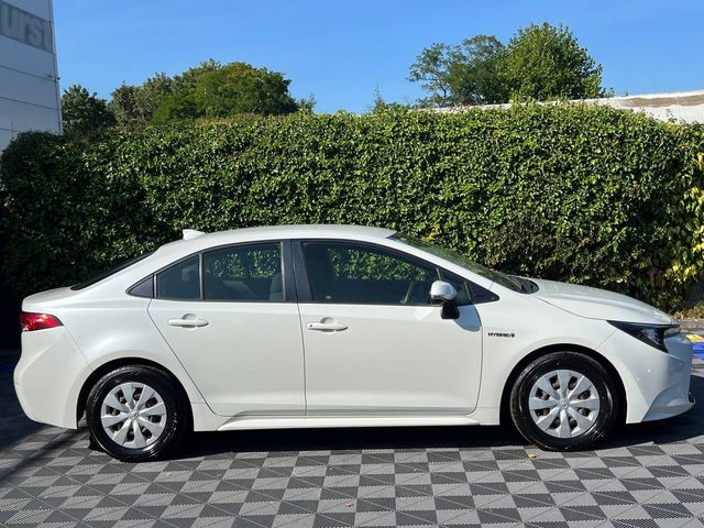 Image for 2020 Toyota Corolla 1.8 HYBRID AUTO // APPLE CARPLAY/ANDROID AUTO // DIGITAL CLIMATE CONTROL // ADAPTIVE CRUISE CONTROL 