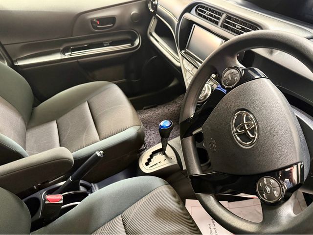 Image for 2016 Toyota Aqua S StyleBlack