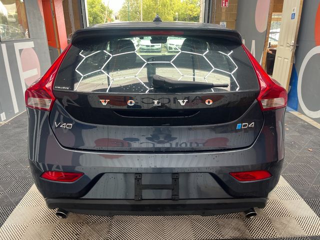 Image for 2017 Volvo V40 2017 VOLVO V40 D4 2.0 AUTOMATIC / CRUISE CONTROL / PARKING CAMERA / ELECTRIC MEMORY & HEATED SEATS / PADDLE SHIFTERS AND MORE