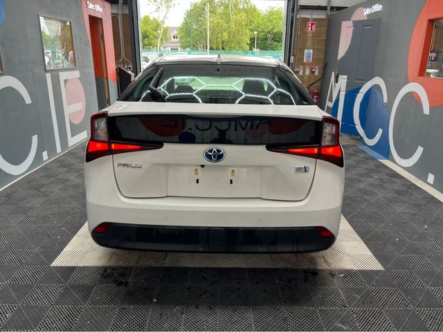 Image for 2021 Toyota Prius 1.8 HYBRID / 75k KMs / ADAPTIVE CRUISE, BACKUP CAMERA 