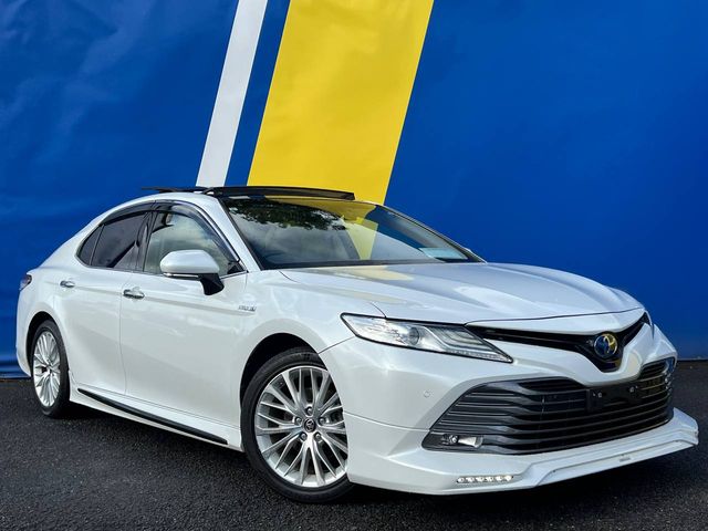 Image for 2017 Toyota Camry G-LEATHER PACKAGE 2.5 HYBRID // MODELLISTA BODYKIT // PANORAMIC SUNROOF // LEATHER HEATED SEATS