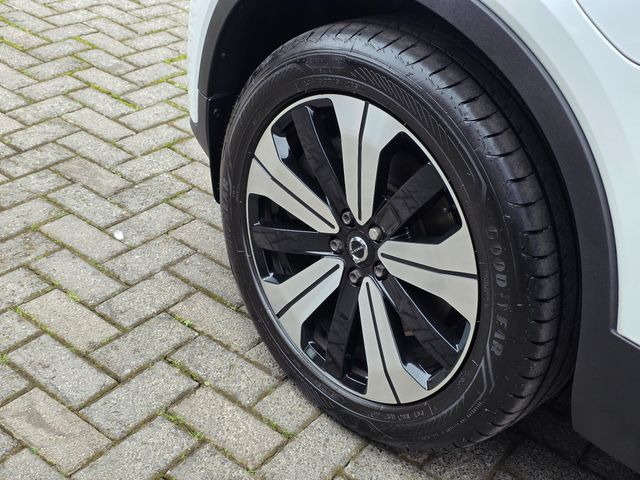 Image for 2022 Volvo XC40 + T4 RECHARGE AUTO PLUS AUTO PHEV.