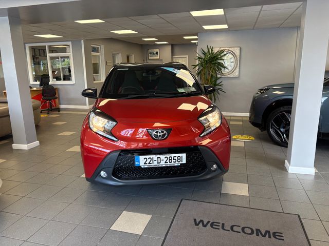 Image for 2022 Toyota Aygo X Design 4DR