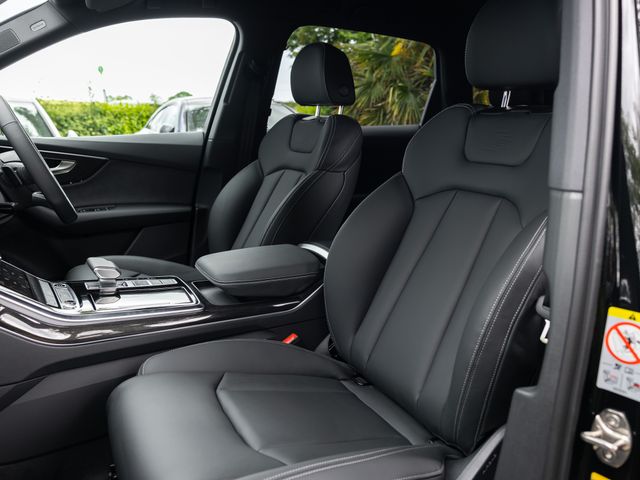 Image for 2026 Audi Q7 TFSIe S Line Black Edition