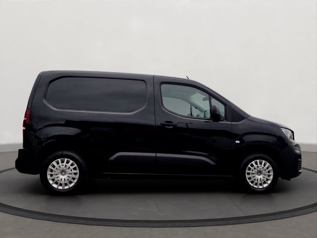 Image for 2023 Peugeot Partner 