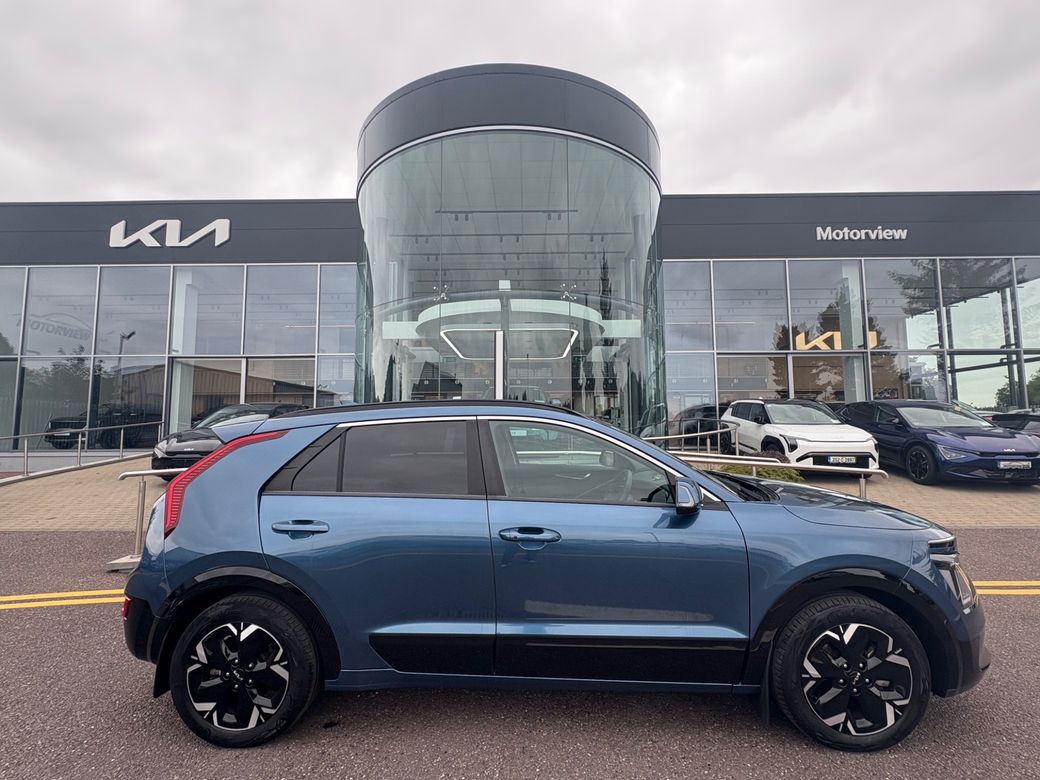 Image for 2023 Kia Niro EV K3 5DR Auto **warranty till 2030** Rear Parking Sensors, Bluetooth, Multi-Function Steering Wheel, Cruise Control, Hill-Start Assist, Reversing Camera, Apple CarPlay, 