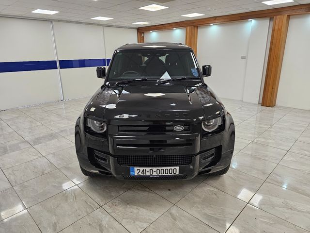 Image for 2024 Land Rover Defender 6 SEATER !