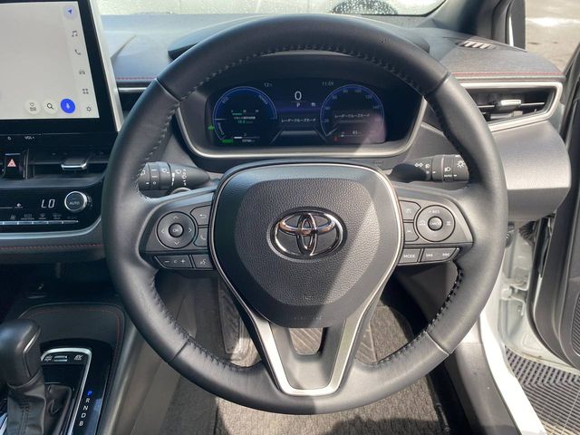 Image for 2025 Toyota Corolla GZ SPORT 1.8 HYBRID AUTO // VERY LOW MILEAGE // 18" ALLOYS // DIGITAL CLUSTER
