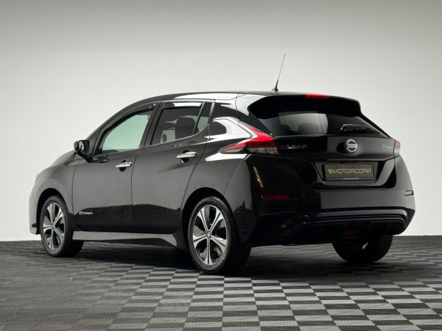 Image for 2019 Nissan Leaf EV SV PREMIUM 40KWH