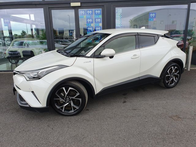 Image for 2017 Toyota C-HR HALF LEATHER * 1.8 SELF CHARGING HYBRID