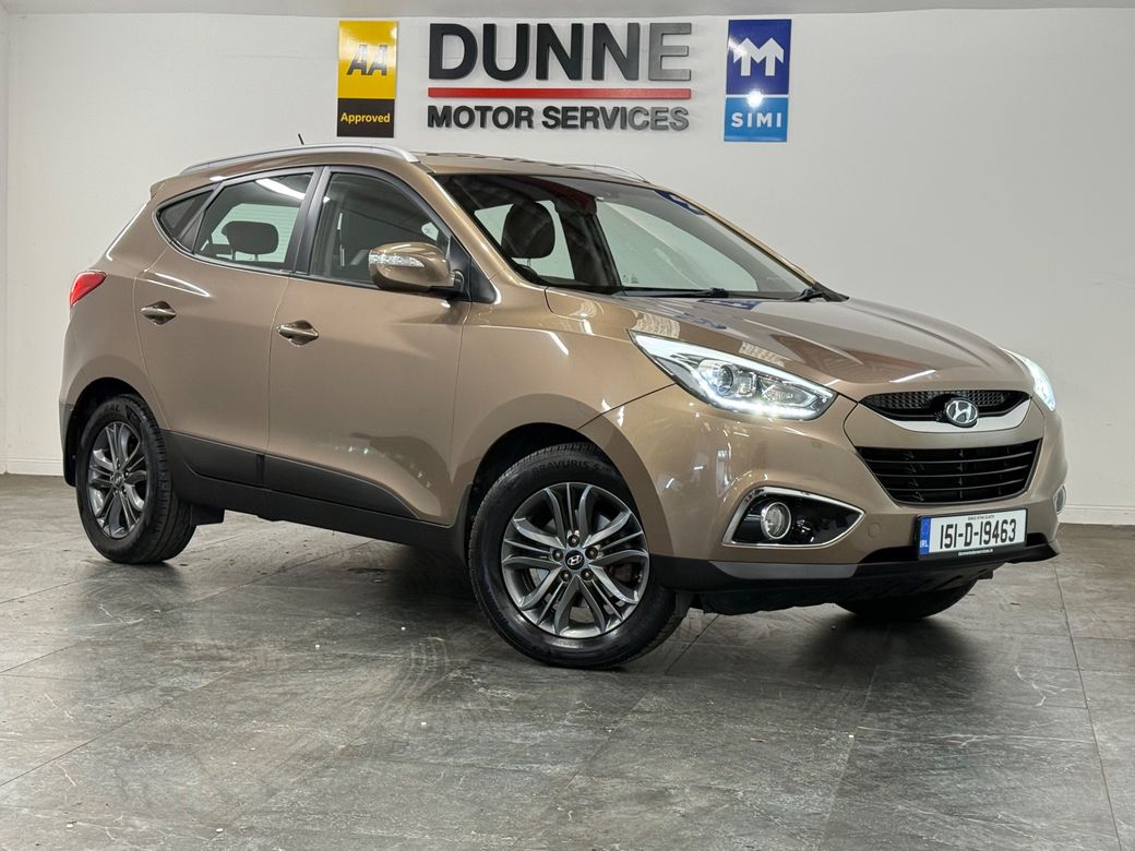 Image for 2015 Hyundai ix35 **EXECUTIVE EDITION **2 KEYS **ADAPTIVE CRUISE CONTROL **HEATED SEATS **MULTI FUNCTION STEERING WHEEL **PARKING SENORS **DIGITAL BLUETOOTH RADIO **WIRE HEATED WINDSCREEN **BROWN / TAN SEATS **HILL ASS
