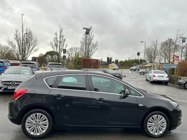 Image for 2015 Opel Astra EXCITE 1.6CDTI 110PS ECO 5DR *HIGH SPEC*