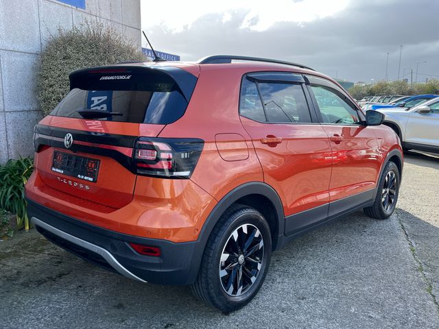 Image for 2020 Volkswagen T-Cross 1ST EDITION AUTOMATIC 1.0 PETROL //LOW MILES//REVERSE CAMERA//ADAPTIVE CRUISE CONTROL//KEYLESS ENTRY//