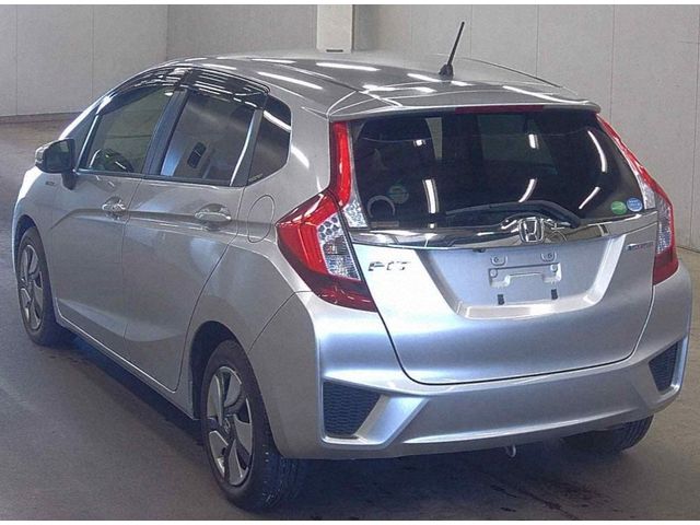 Image for 2015 Honda Fit Hybrid 1.5 i-VTEC Automatic