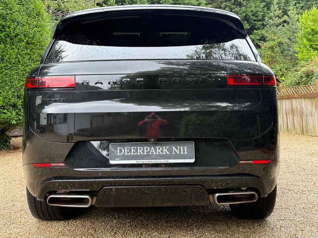 Image for 2024 Land Rover Range Rover Sport DYNAMIC SE P460e Black Pack