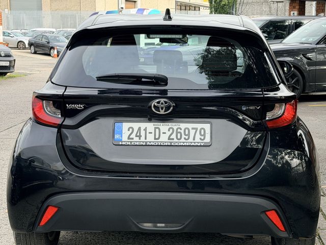 Image for 2024 Toyota Yaris Hybrid 1.5 Luna. LOW MILES