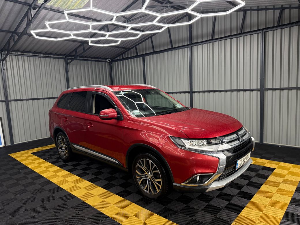 Image for 2017 Mitsubishi Outlander 2.2 DI-D 150PS 6MT 2WD 5-Seater Intense