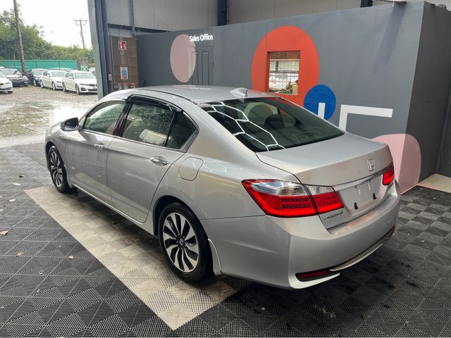 Image for 2016 Honda Accord HONDA ACCORD 2.0 HYBRID / 73k KMs / REVERSE CAMERA , ADAPTIVE CRUISE & MORE