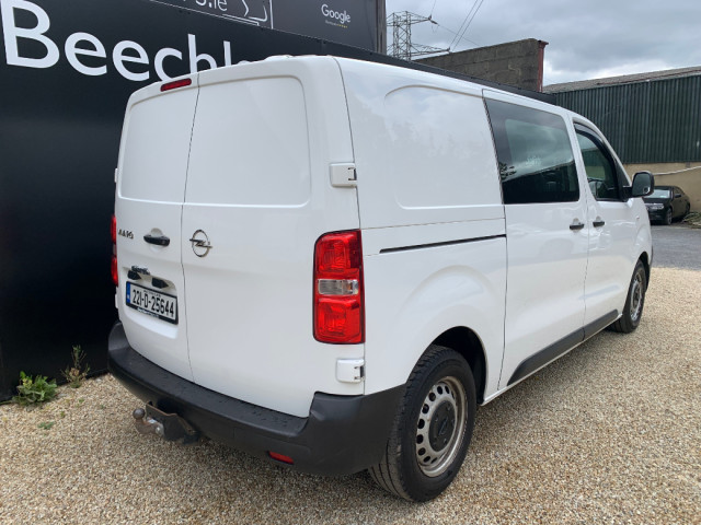 Image for 2022 Opel Vivaro 1.5 D 100 PS BUSINESS CREWCAB L1H1 // PRICE EXCL. VAT // 03/27 CVRT // GREAT CONDITION // ONE OWNER // FULL SERVICE HISTORY // 