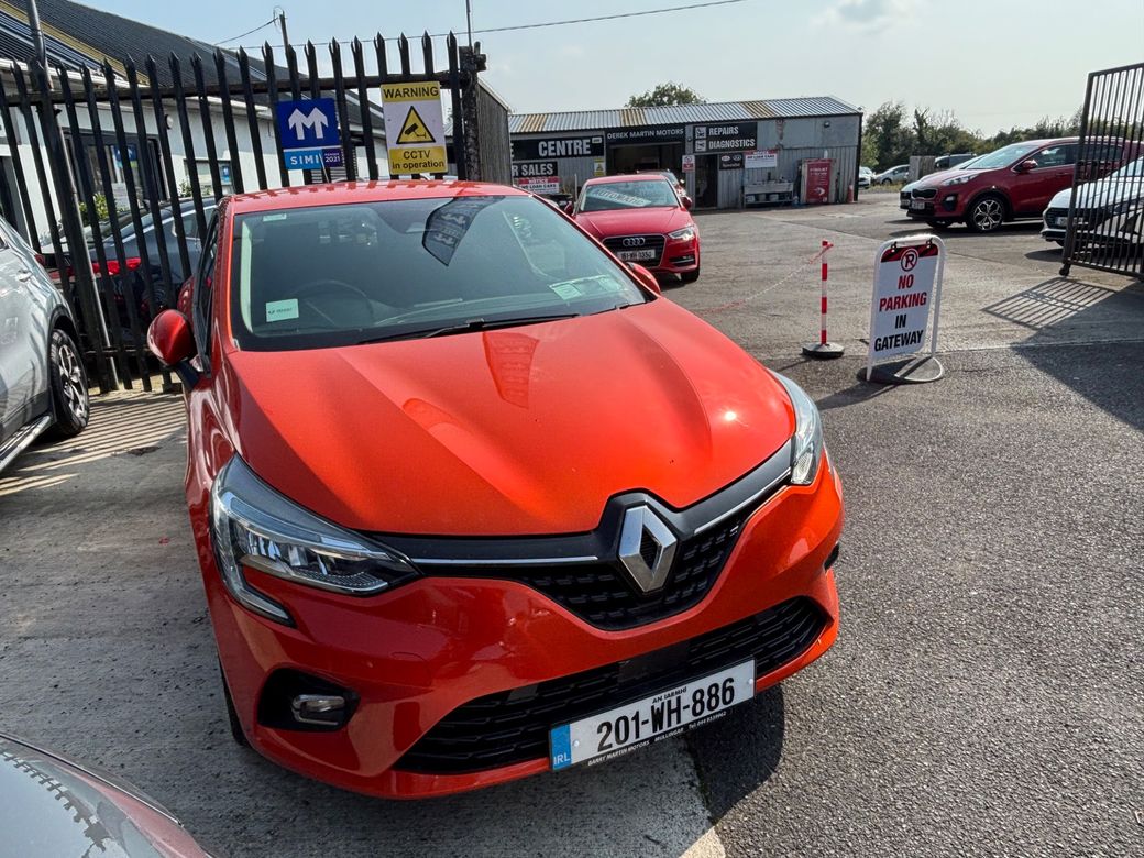 Image for 2020 Renault Clio Iconic TCE 100 MY19 5DR