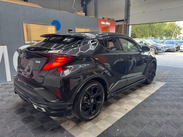 Image for 2021 Toyota C-HR 2021 TOYOTA C-HR G MODE NERO SAFETY PLUS 1.8 AUTOMATIC / CRUISE CONTROL / REVERSE CAMERA / HEATED SEATS AND MORE