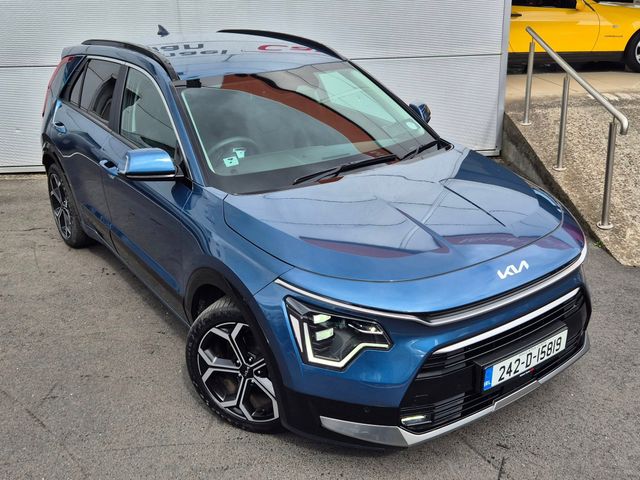 Image for 2024 Kia Niro Niro K3 1.6 Petrol PHEV, Auto, CarPlay, Camera, Privacy Glass, 18" Alloys, Cruise Control, 1/2 Leather 