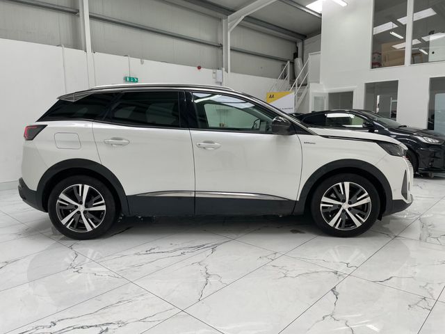 Image for 2021 Peugeot 3008 HYBRID2 PHEV 225bhp Allure
