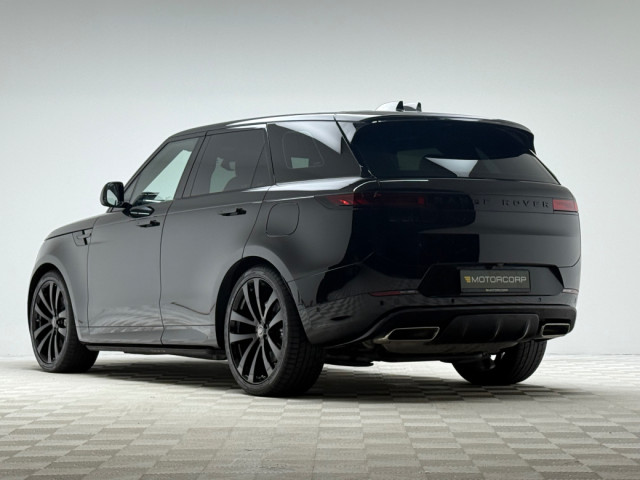 Image for 2024 Land Rover Range Rover Sport DYNAMIC P460E