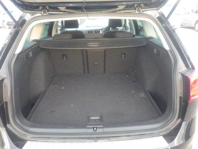 Image for 2016 Volkswagen Golf 1.2 Petrol Auto Estate