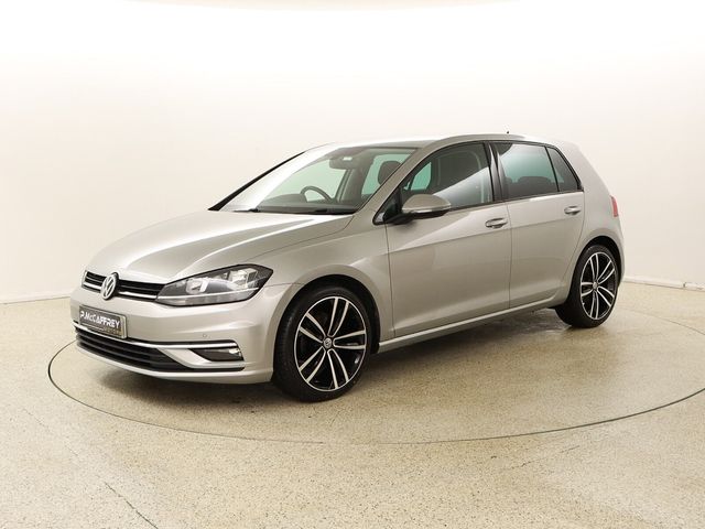 Image for 2017 Volkswagen Golf 