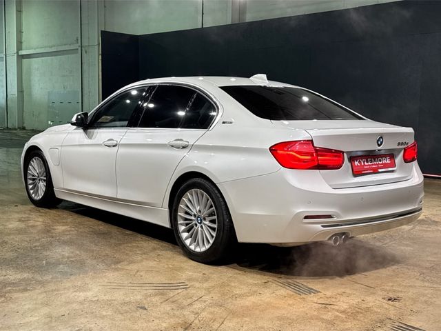 Image for 2018 BMW 3 Series HYBRID - 330e 2.0L AUTOMATIC - BLACK LEATHER ELECTRIC HEATED SEATS - CRUISE CONTROL - REVERSE CAMERA