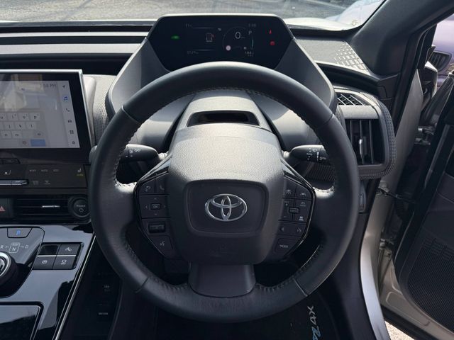 Image for 2024 Toyota bZ4X MOTION // TINY MILEAGE // APPLE CARPLAY/ANDROID AUTO // 360 PARKING CAMERAS